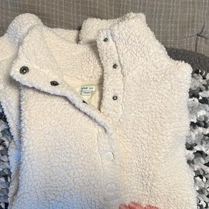 Fuzzy Oversized Aerie Sherpa